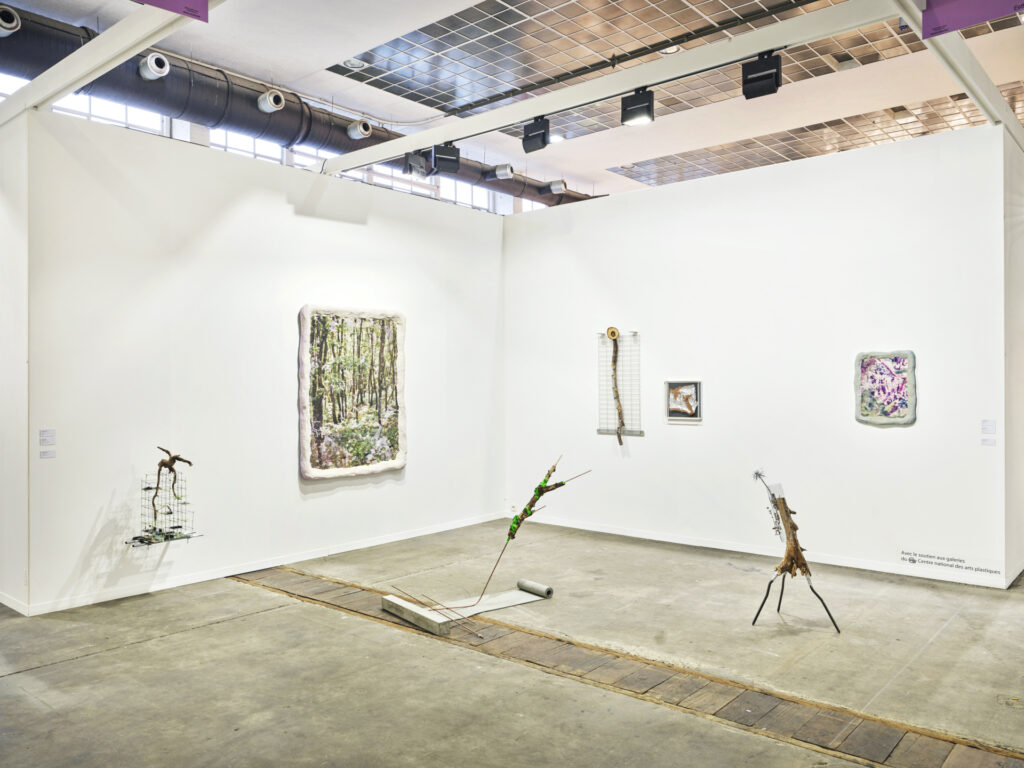 Art Brussels 2024, Esther Michaud, vue d'exposition, Septieme Paris, 2024, ©Yosuke Kojima